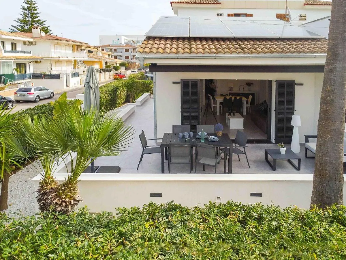 Villa Es Descans Can Picafort  Spanien